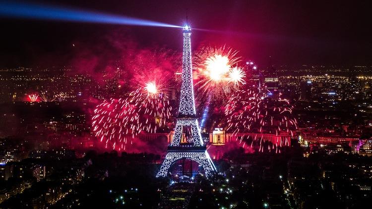 Festejos por el 14 de Julio en Paris